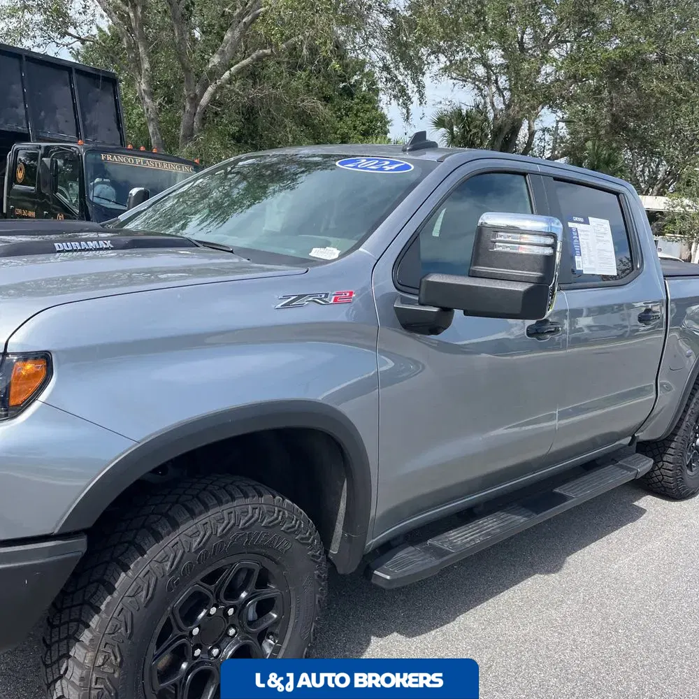 2024 Chevrolet Silverado 1500 ZR2