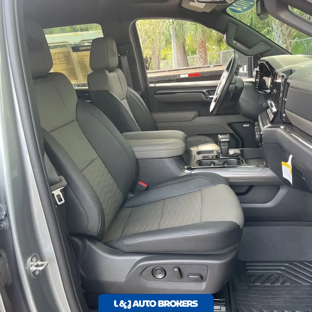 2024 Chevrolet Silverado 1500 ZR2