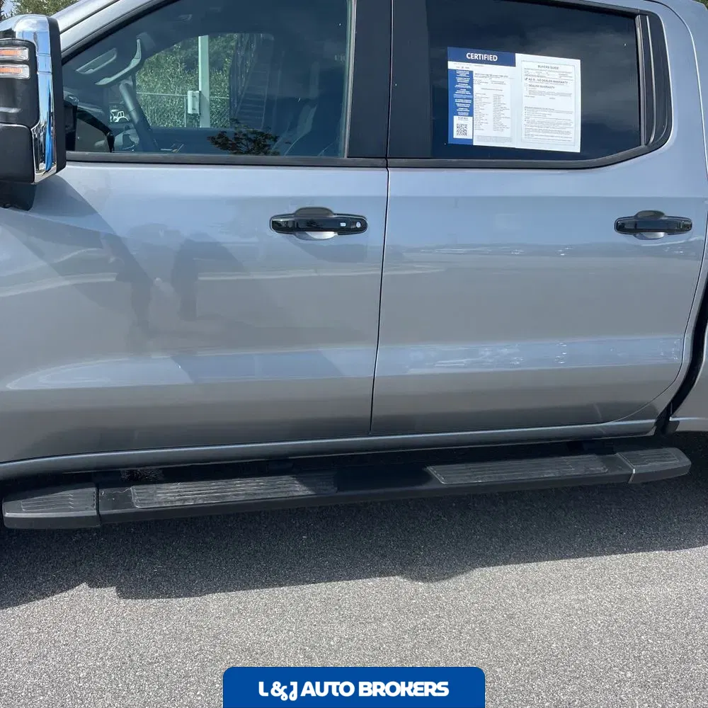 2024 Chevrolet Silverado 1500 ZR2