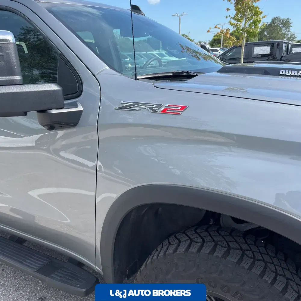 2024 Chevrolet Silverado 1500 ZR2