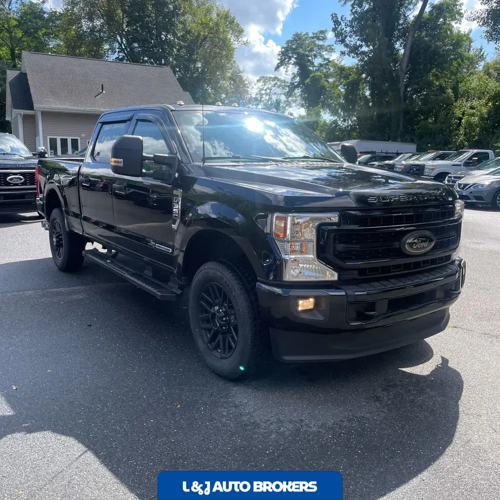 2022 Ford F-350 Super Duty XLT