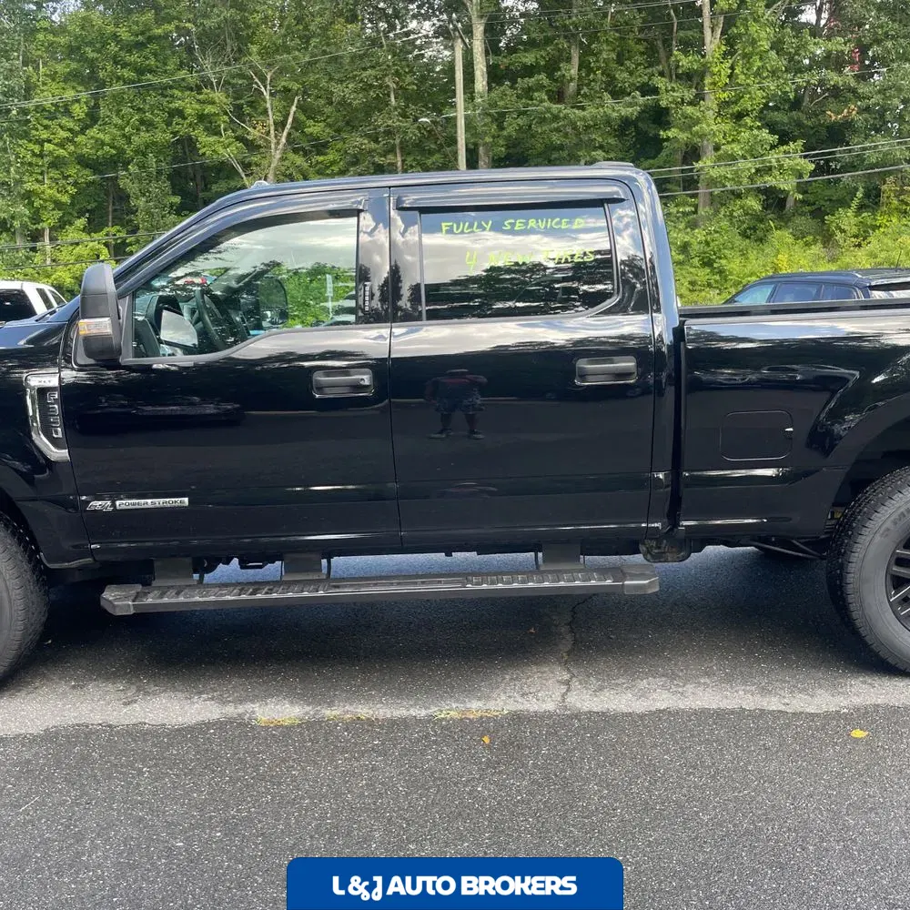 2022 Ford F-350 Super Duty XLT