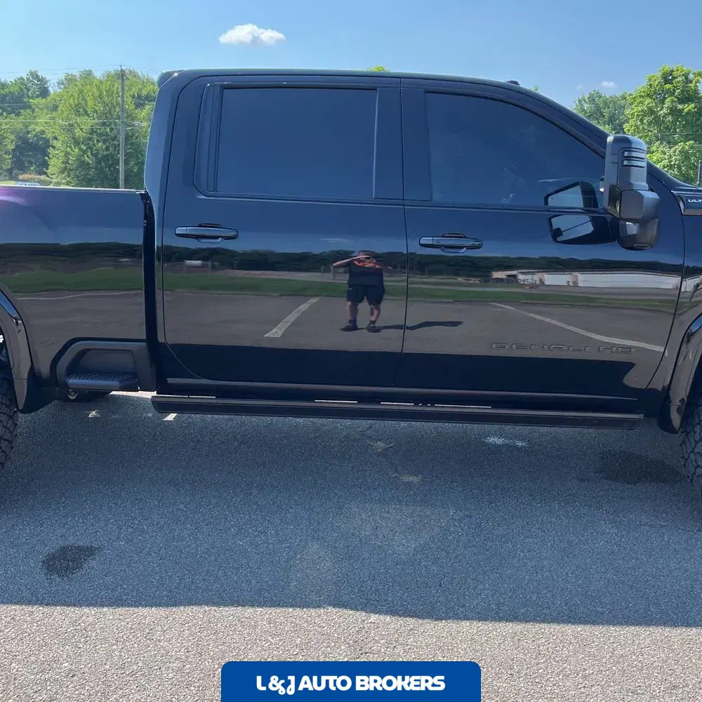 2024 GMC Sierra 3500HD Denali Ultimate