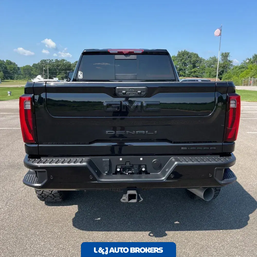 2024 GMC Sierra 3500HD Denali Ultimate