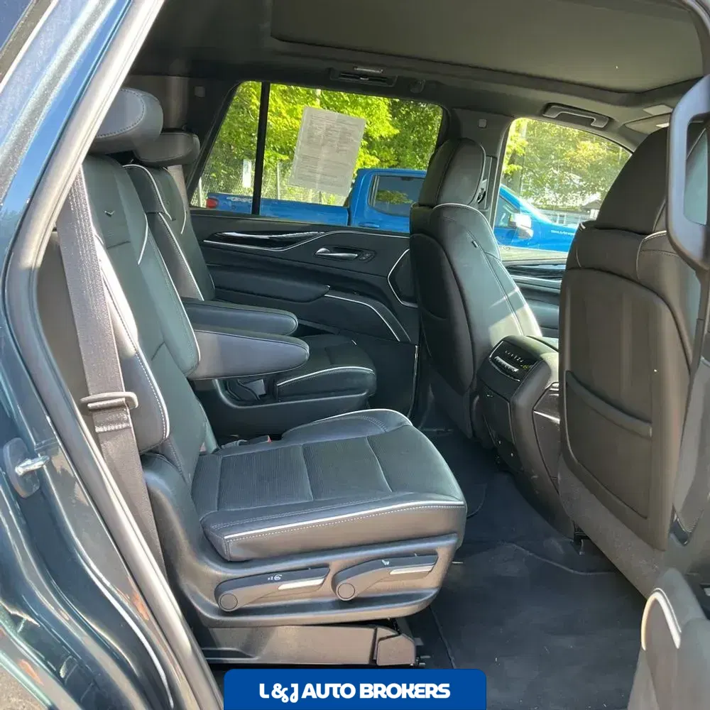 2021 Cadillac Escalade Sport