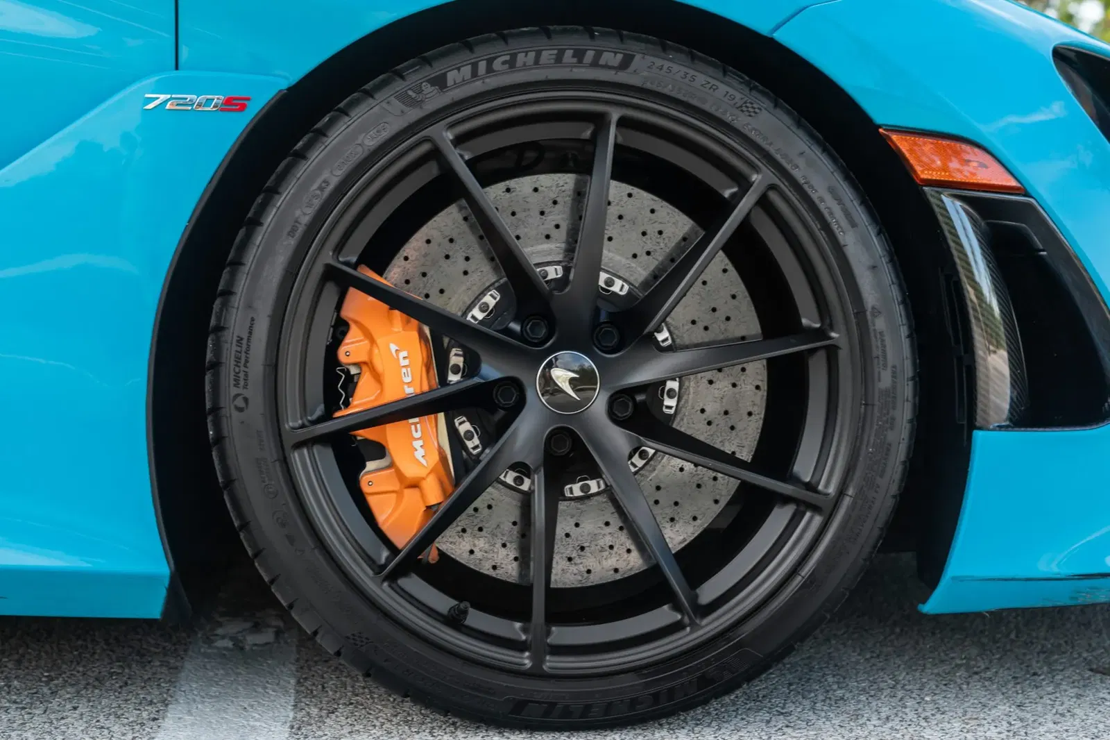 2020 McLaren 720S Performance Spider