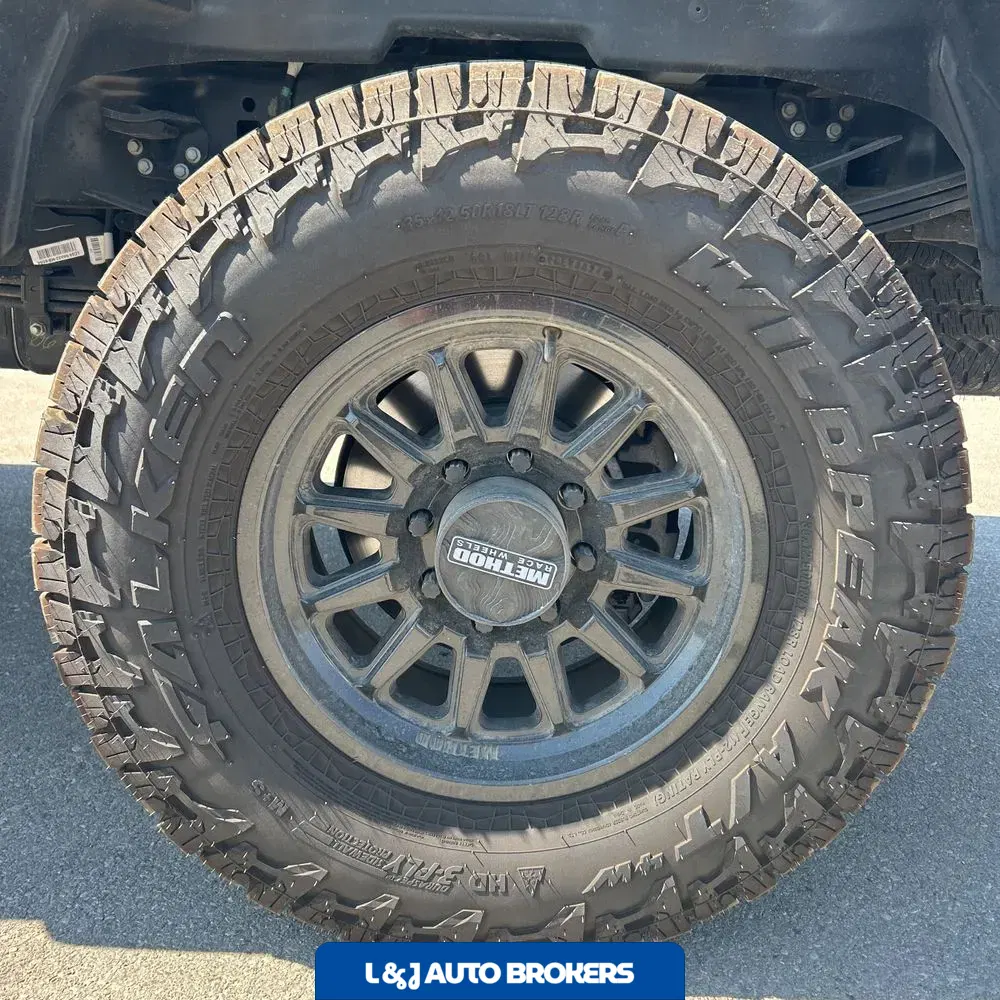 2023 Ford F350 S/D Platinum