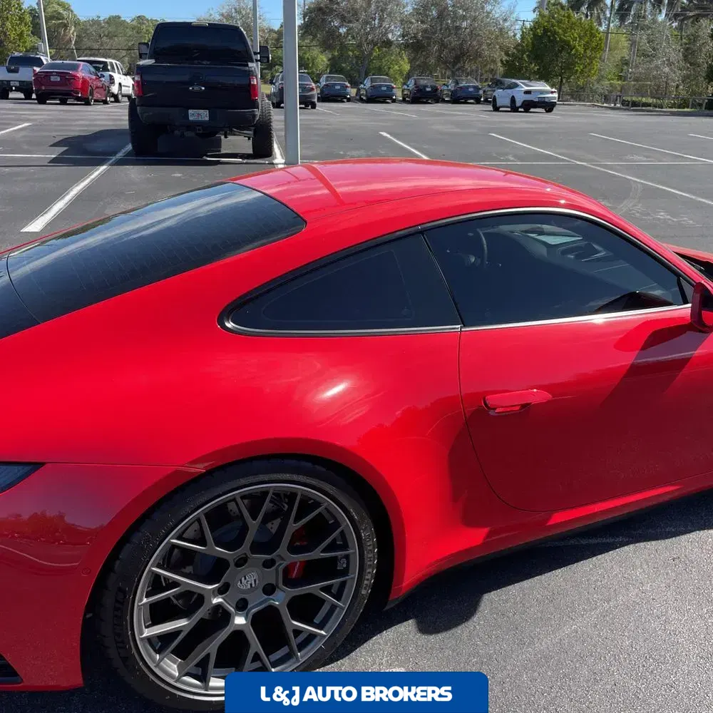 2022 Porsche 911 Carrera S