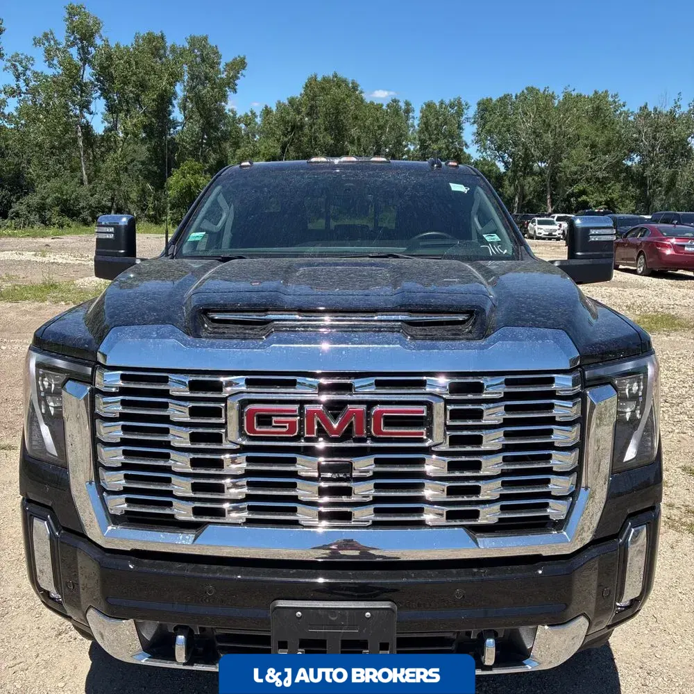 2024 GMC Sierra 2500 Denali