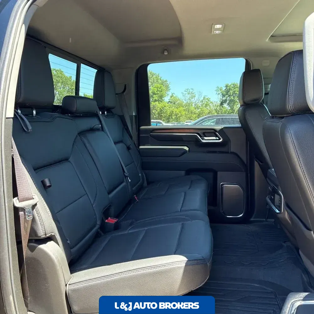 2024 GMC Sierra 2500 Denali