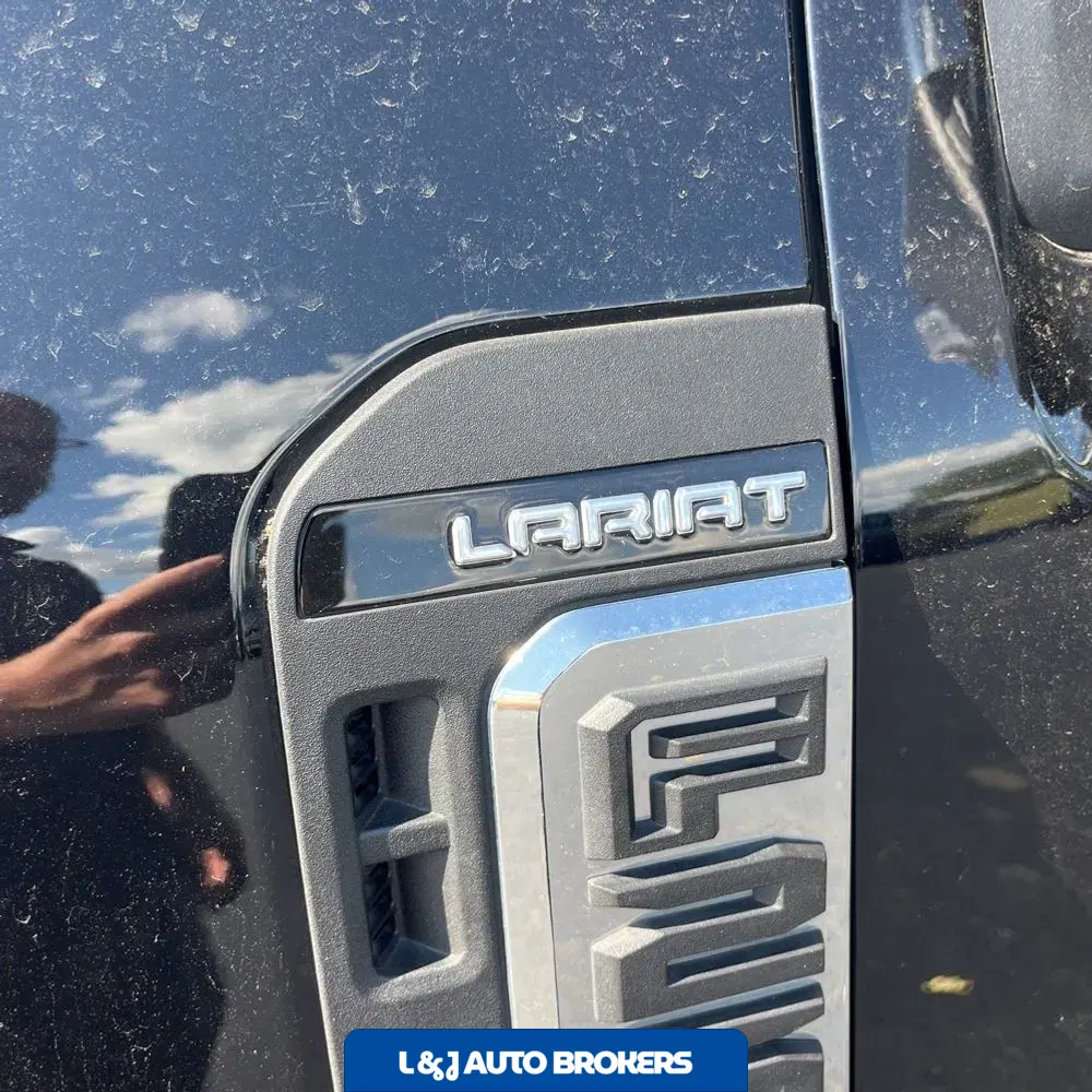 2023 Ford F-250 Super Duty Lariat