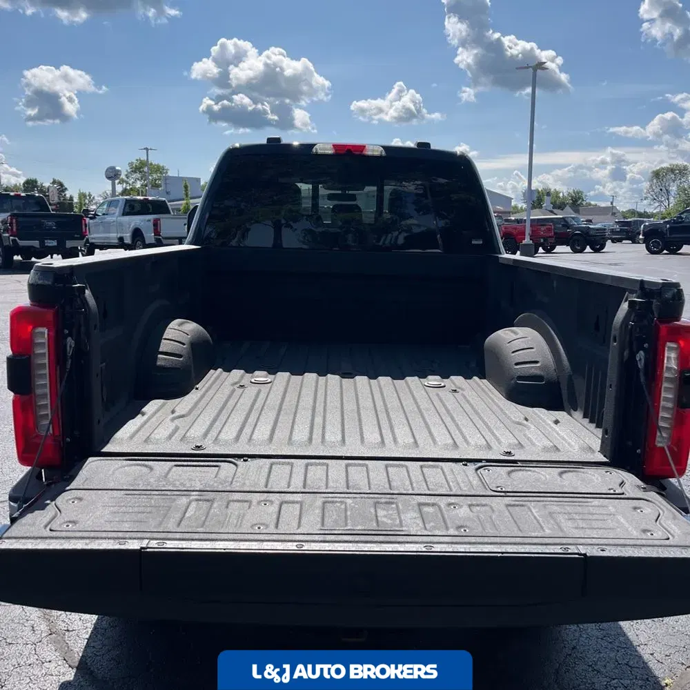 2023 Ford F-250 Super Duty Lariat