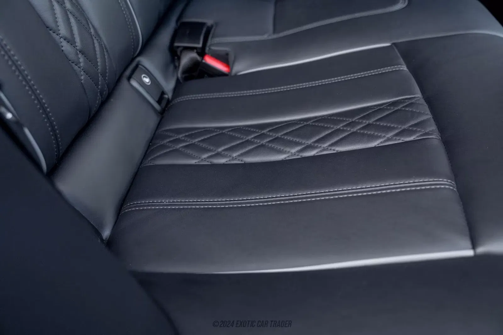 2022 BMW M550i xDrive xDrive