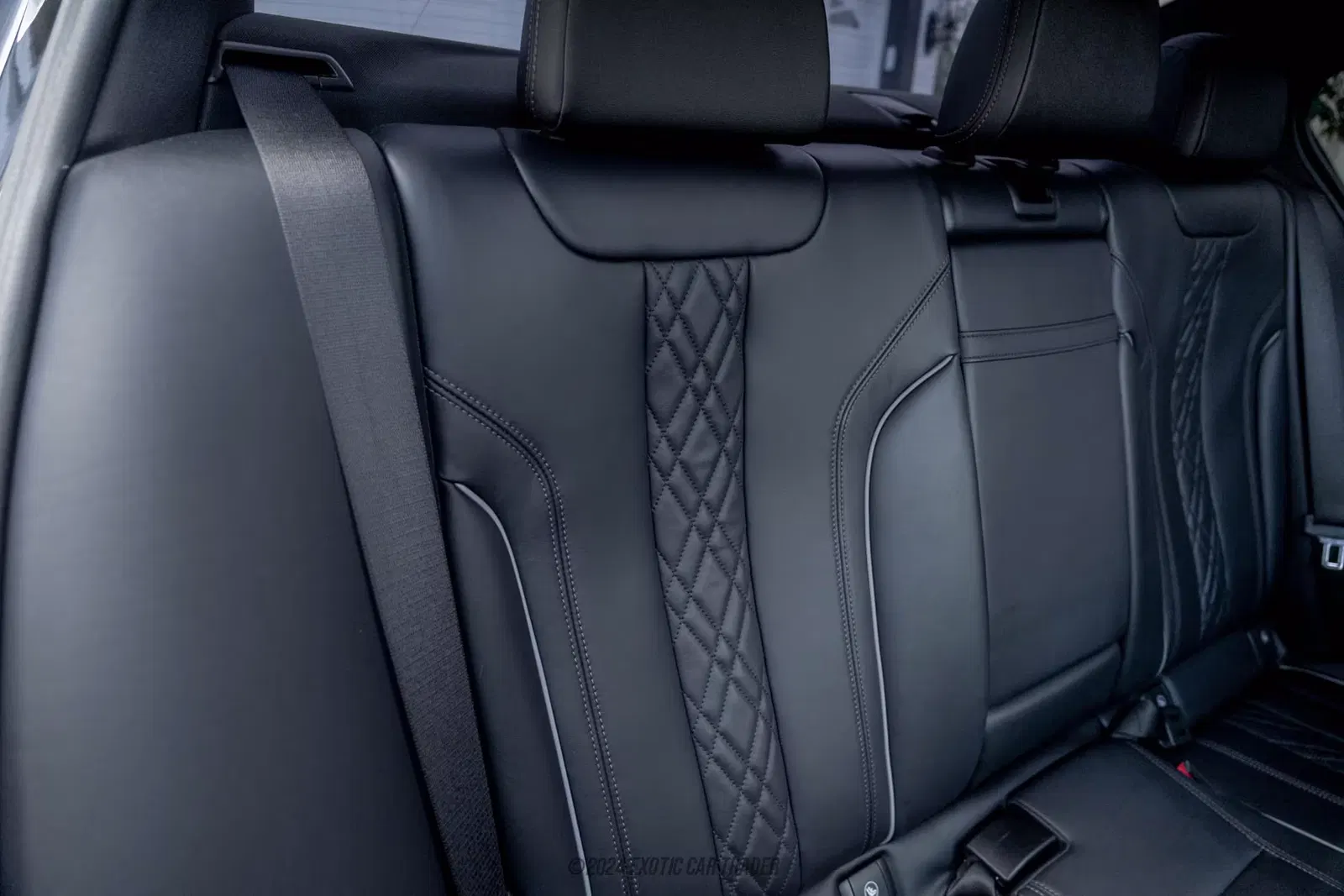 2022 BMW M550i xDrive xDrive