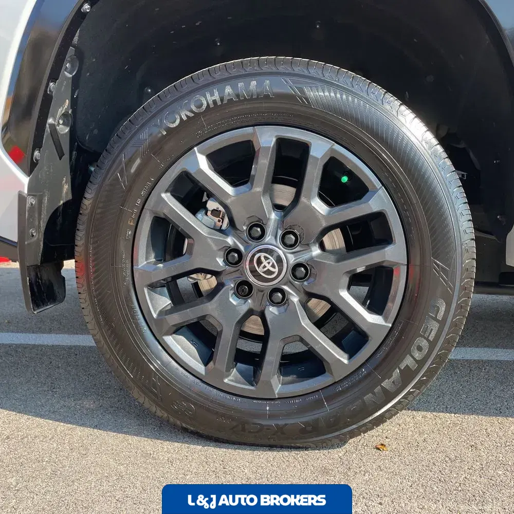 2025 Toyota Sequoia Platinum