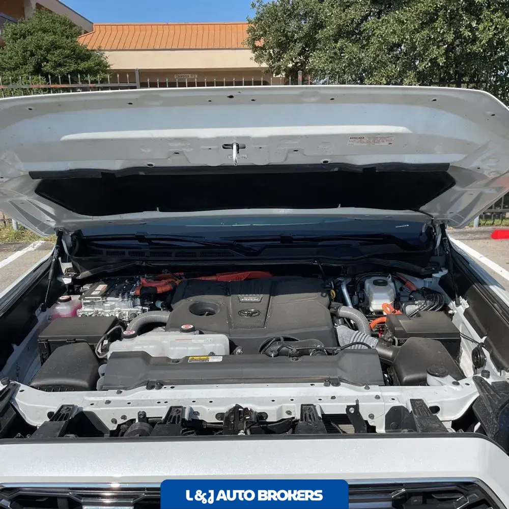 2025 Toyota Sequoia Platinum