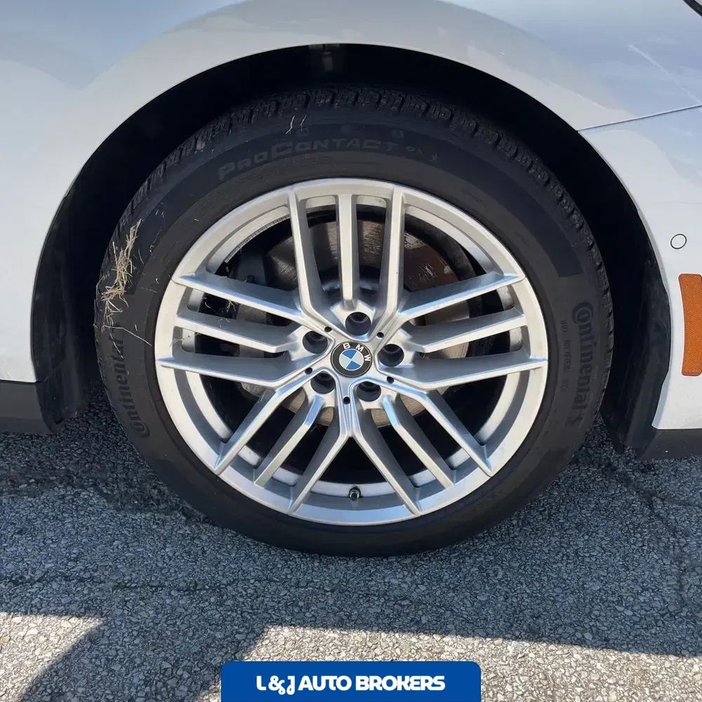 2025 BMW 5-Series 530i xDrive