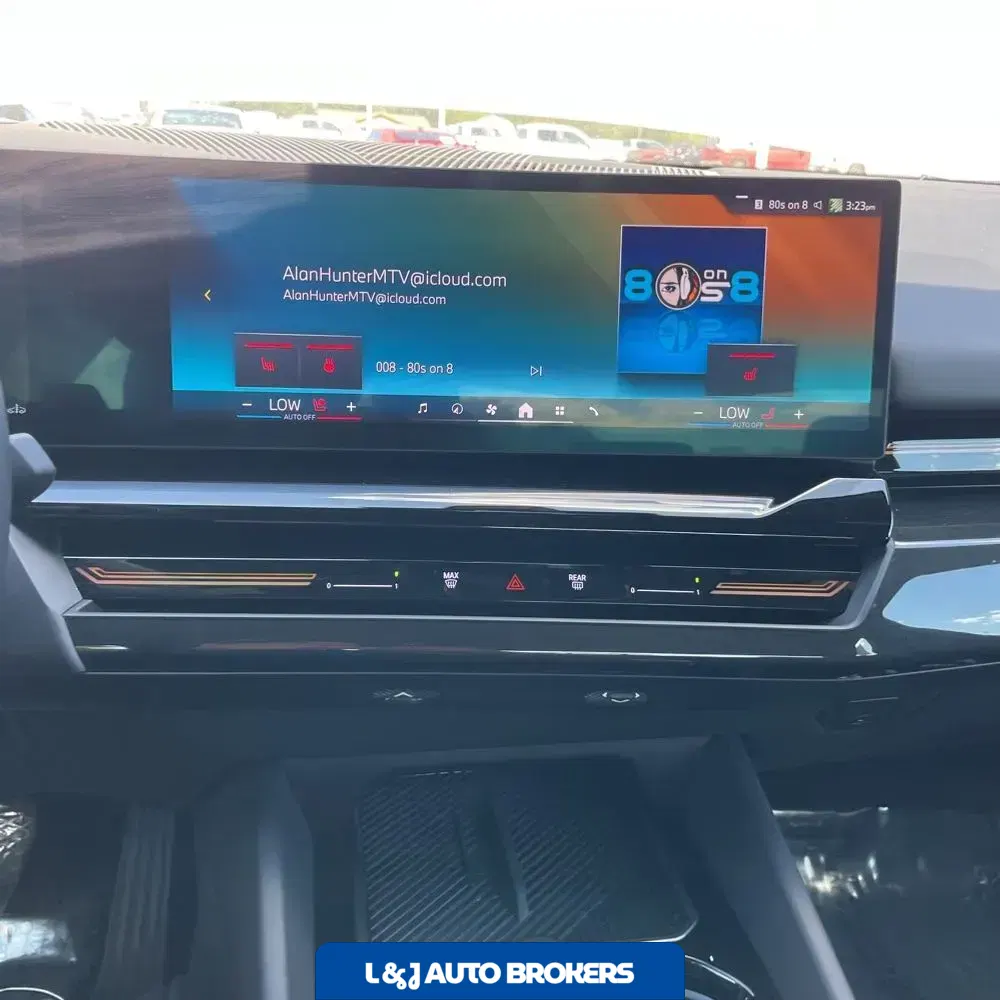 2025 BMW 5-Series 530i xDrive