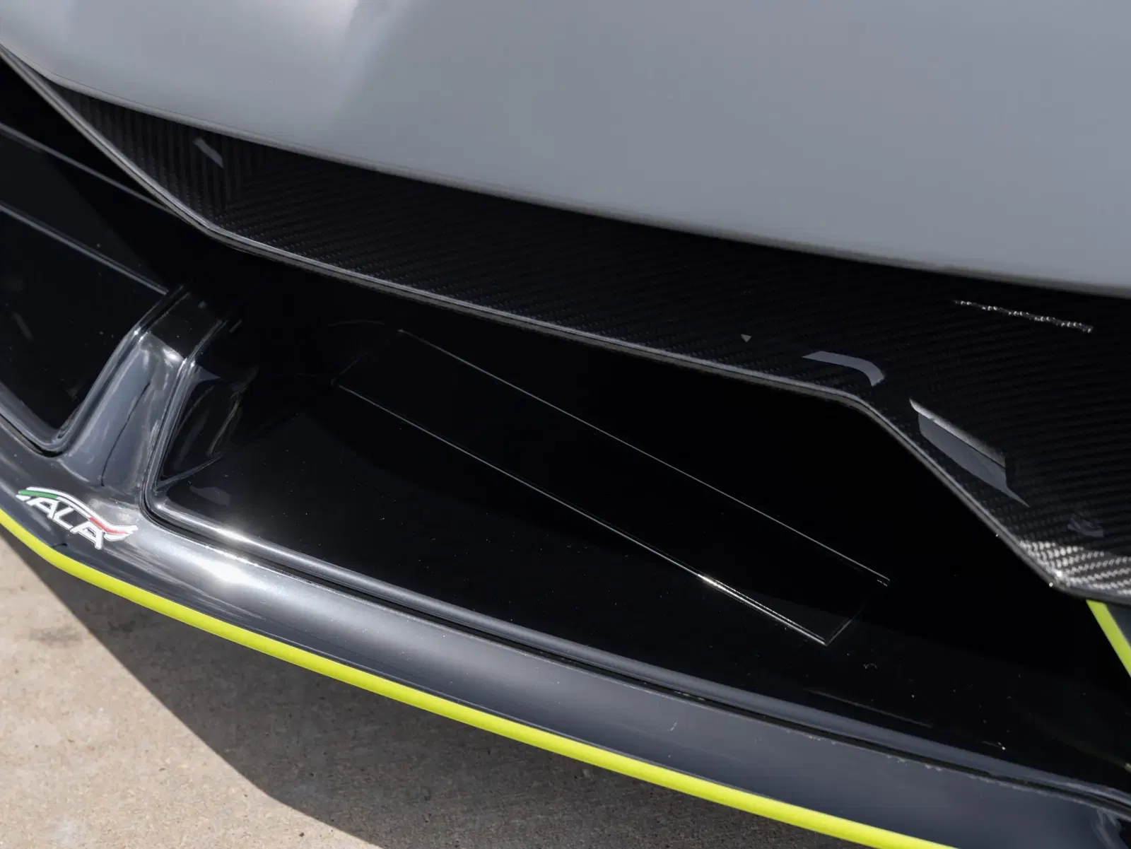 125-Mile 2021 Lamborghini Aventador LP770-4 SVJ 63 Roadster