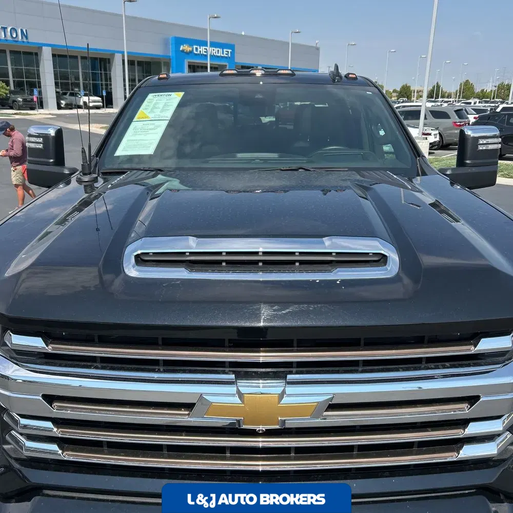 2022 Chevrolet Silverado 3500HD High Country