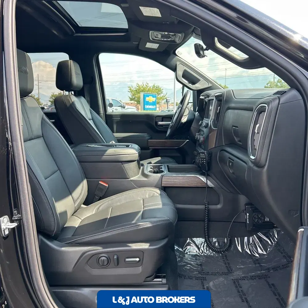 2022 Chevrolet Silverado 3500HD High Country