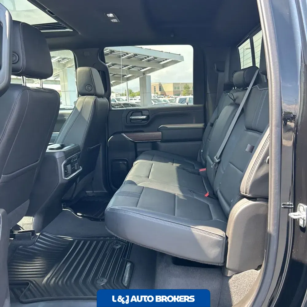 2022 Chevrolet Silverado 3500HD High Country