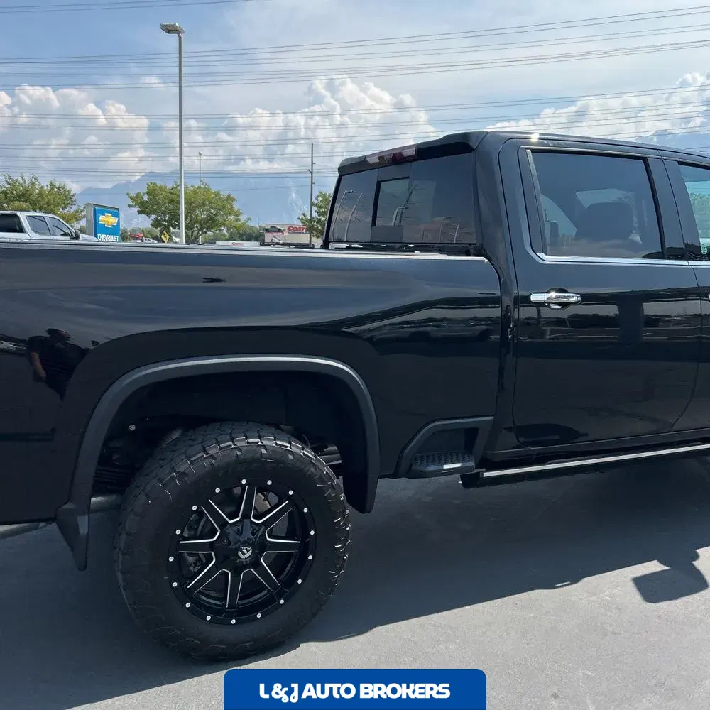 2022 Chevrolet Silverado 3500HD High Country