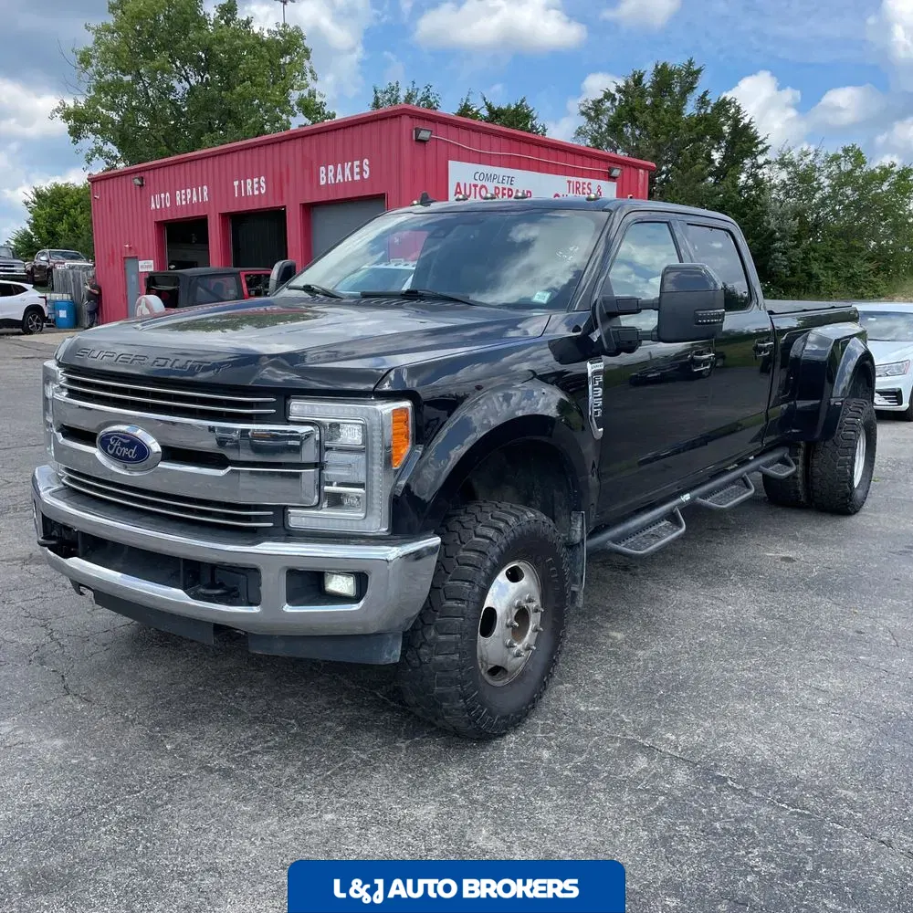 2019 Ford F350SD Lariat
