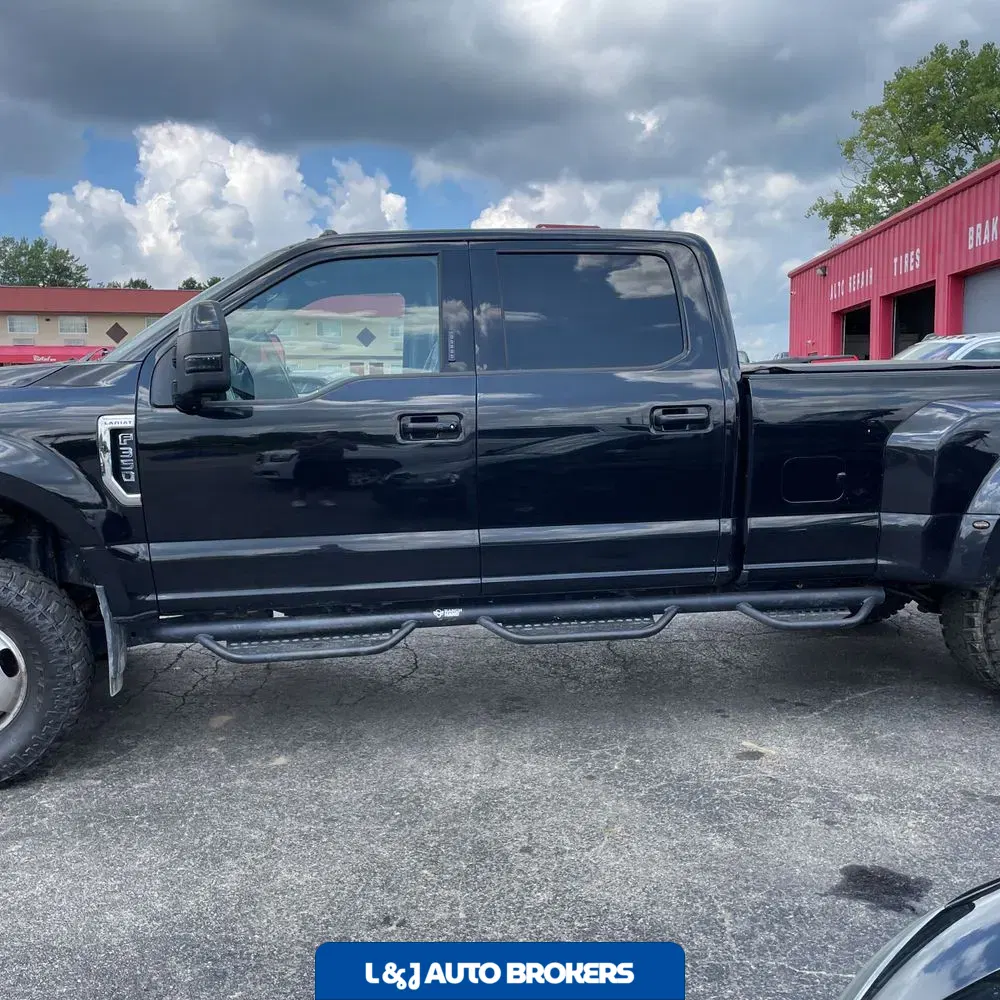 2019 Ford F350SD Lariat