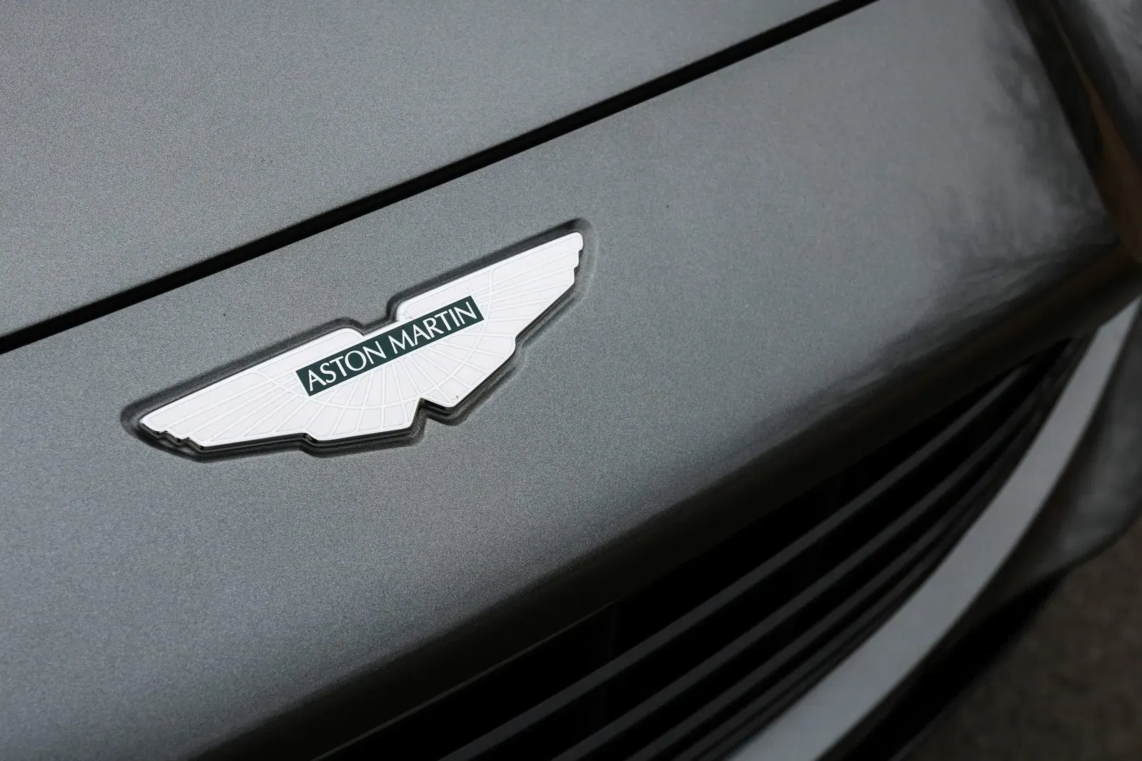 2021 Aston Martin DBX