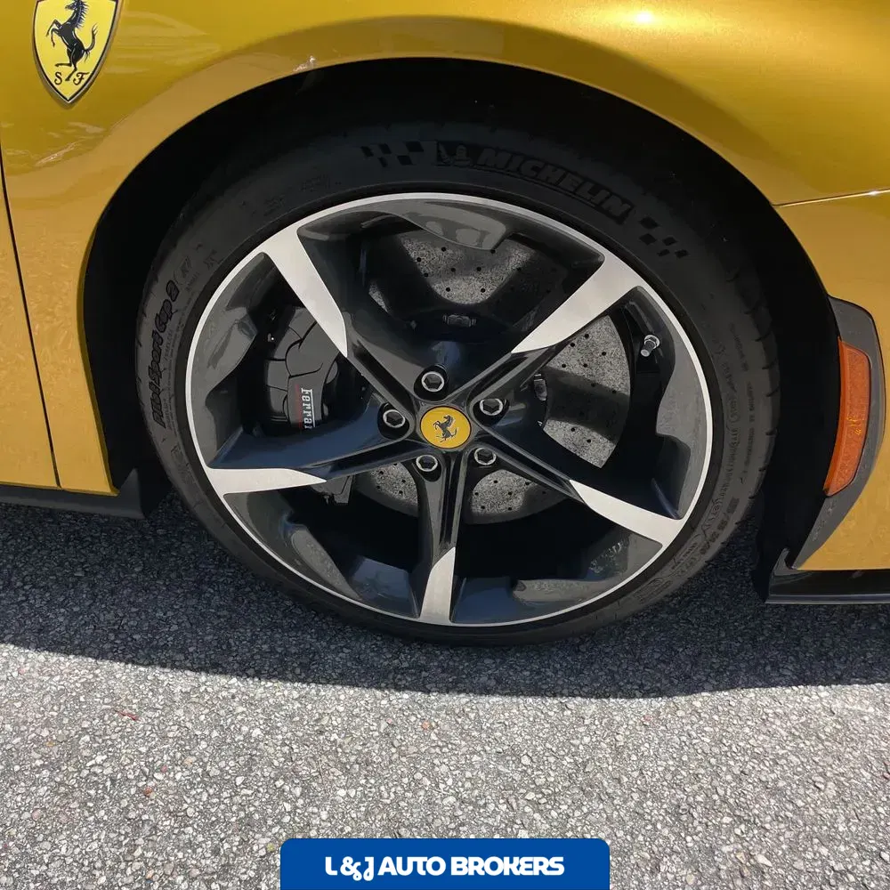2023 Ferrari SF90 Spider