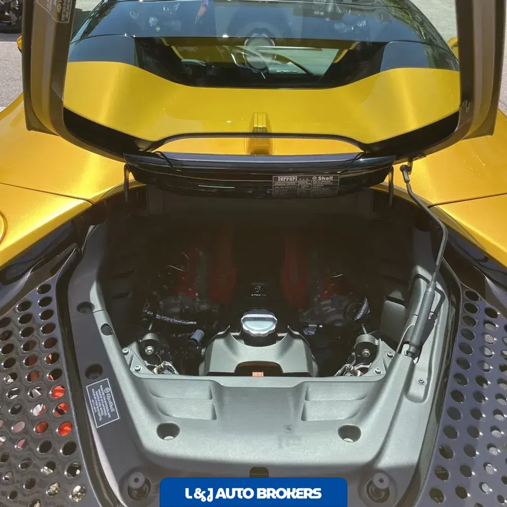 2023 Ferrari SF90 Spider