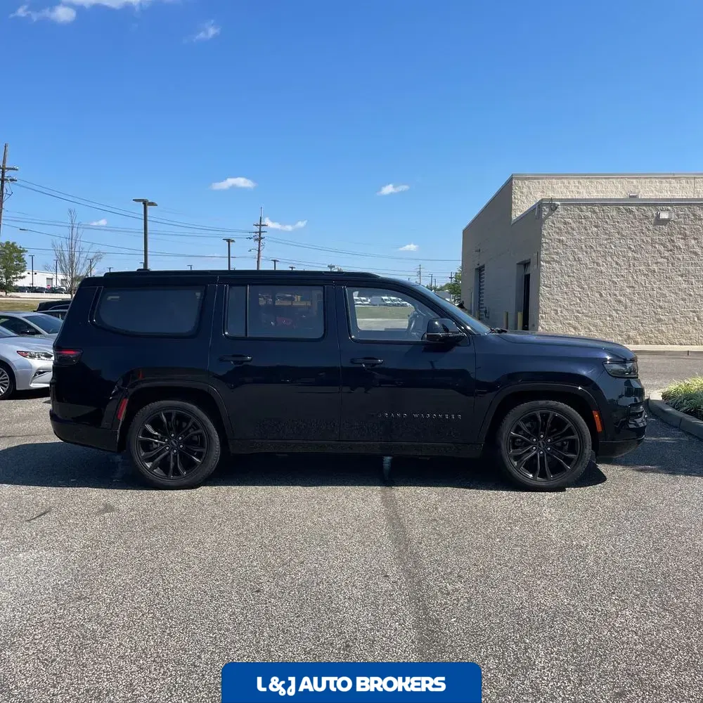 2023 Jeep Grand Wagoneer Obsidian