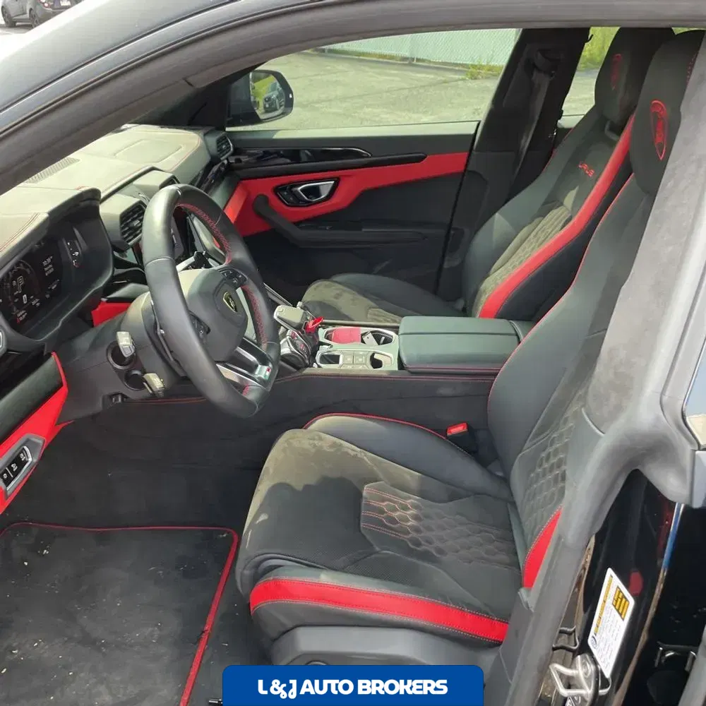 2023 Lamborghini Urus S