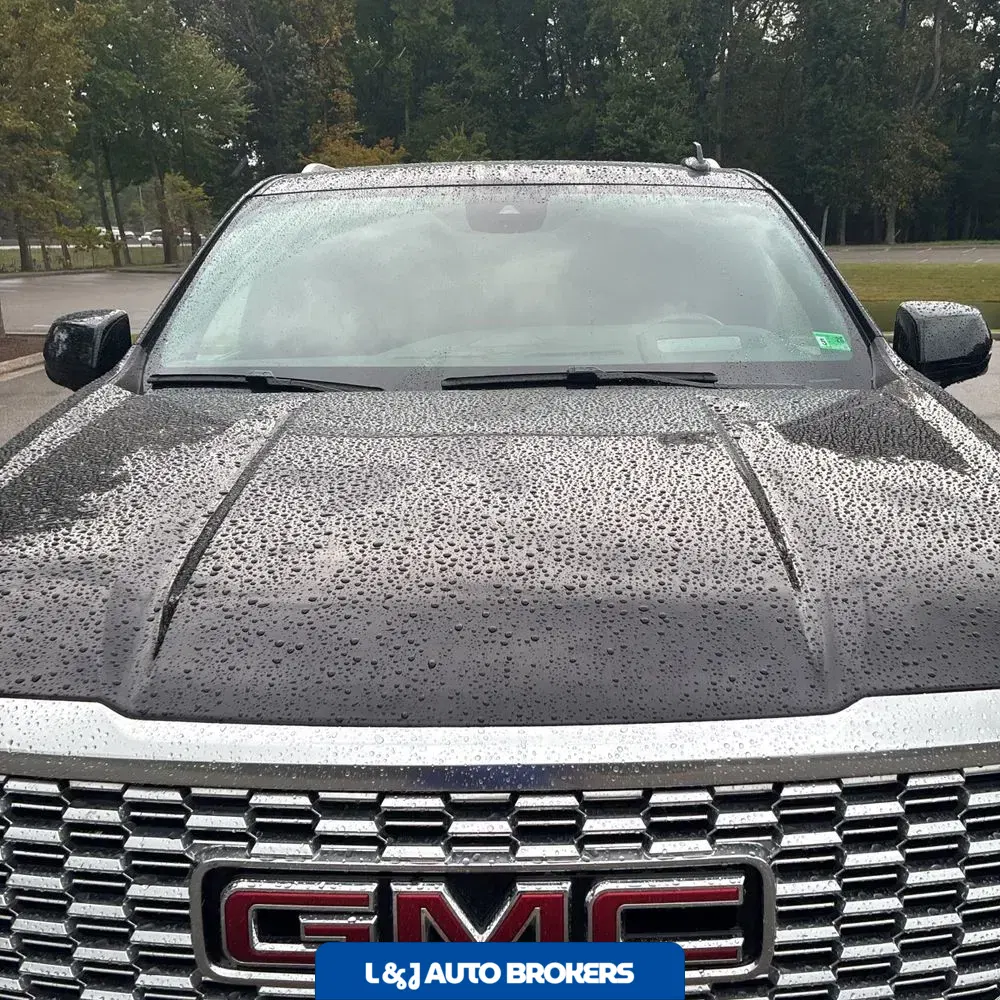 2024 GMC Yukon Denali
