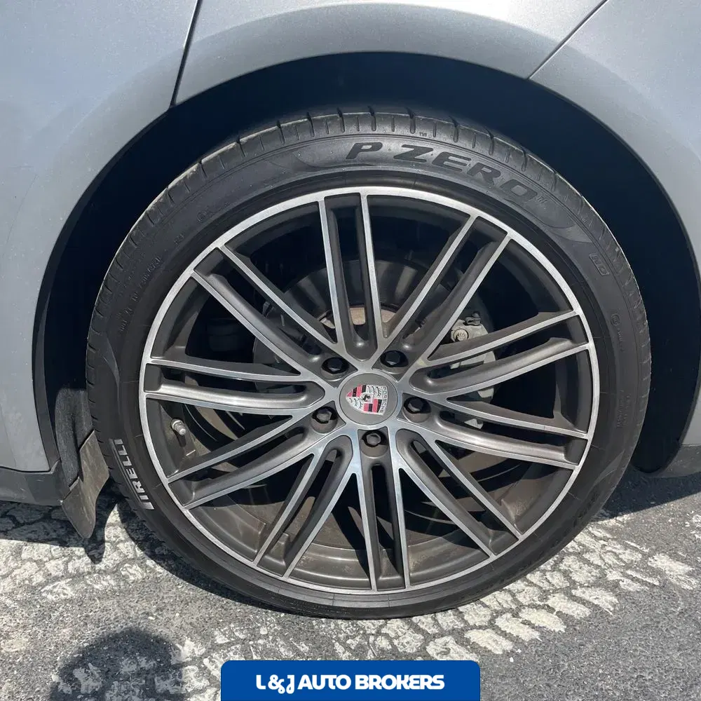 2018 Porsche Panamera 4S