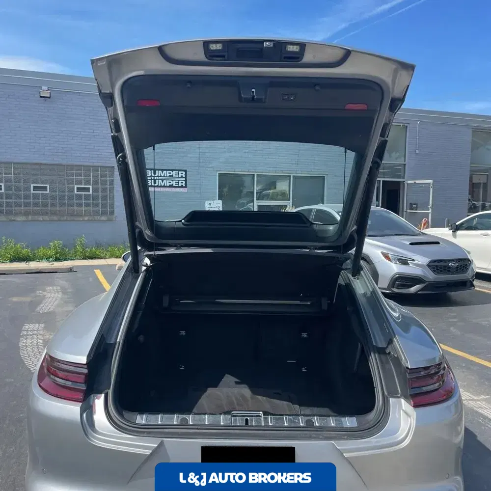2018 Porsche Panamera 4S