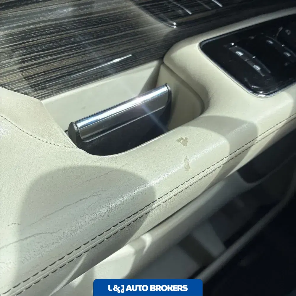 2020 Lincoln Navigator Black Label