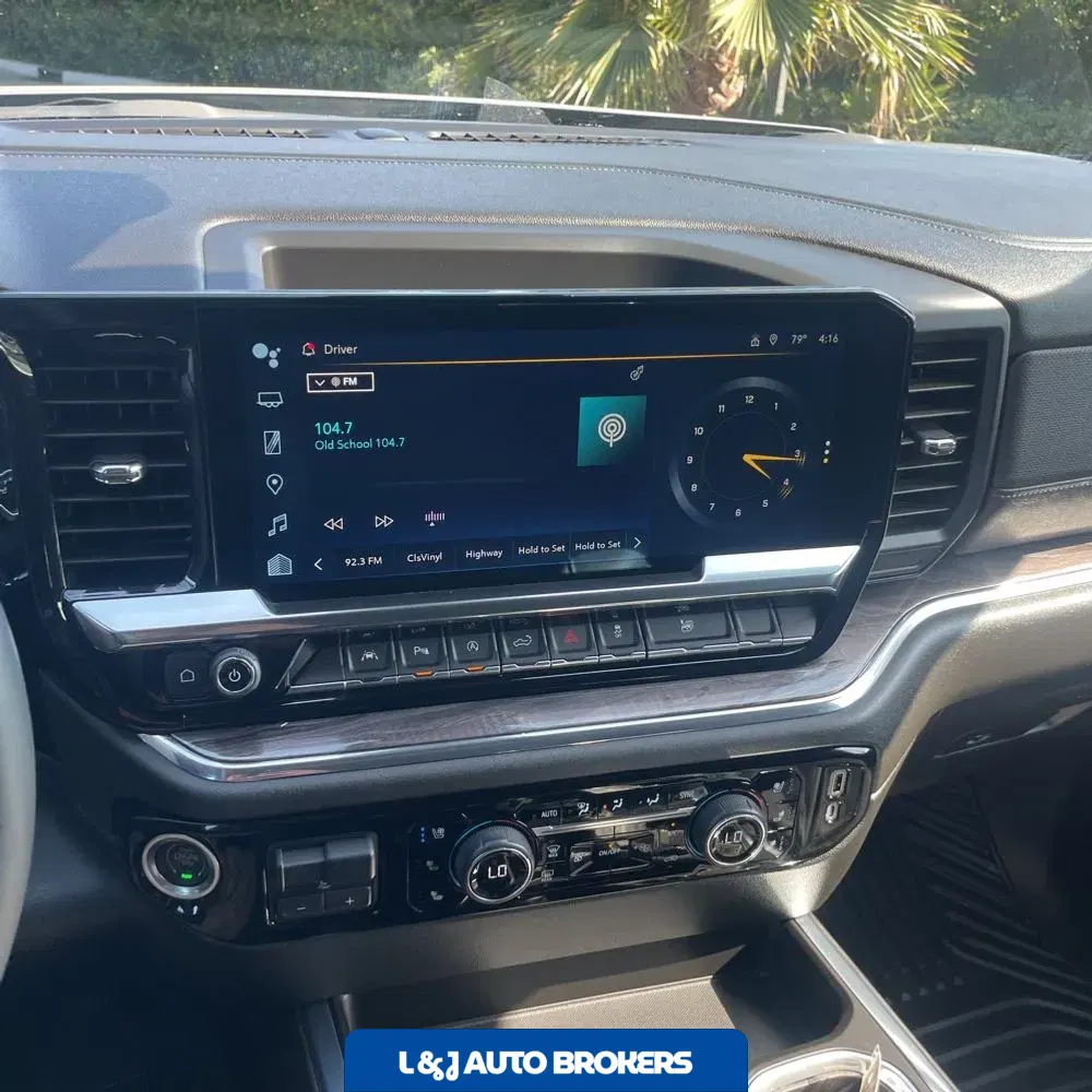 2024 Chevrolet Silverado 1500 LTZ