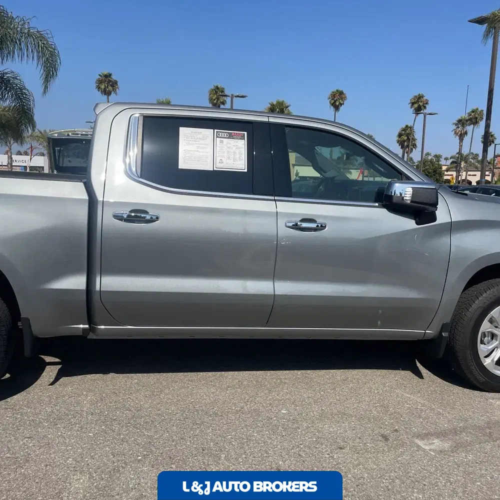 2024 Chevrolet Silverado 1500 LTZ