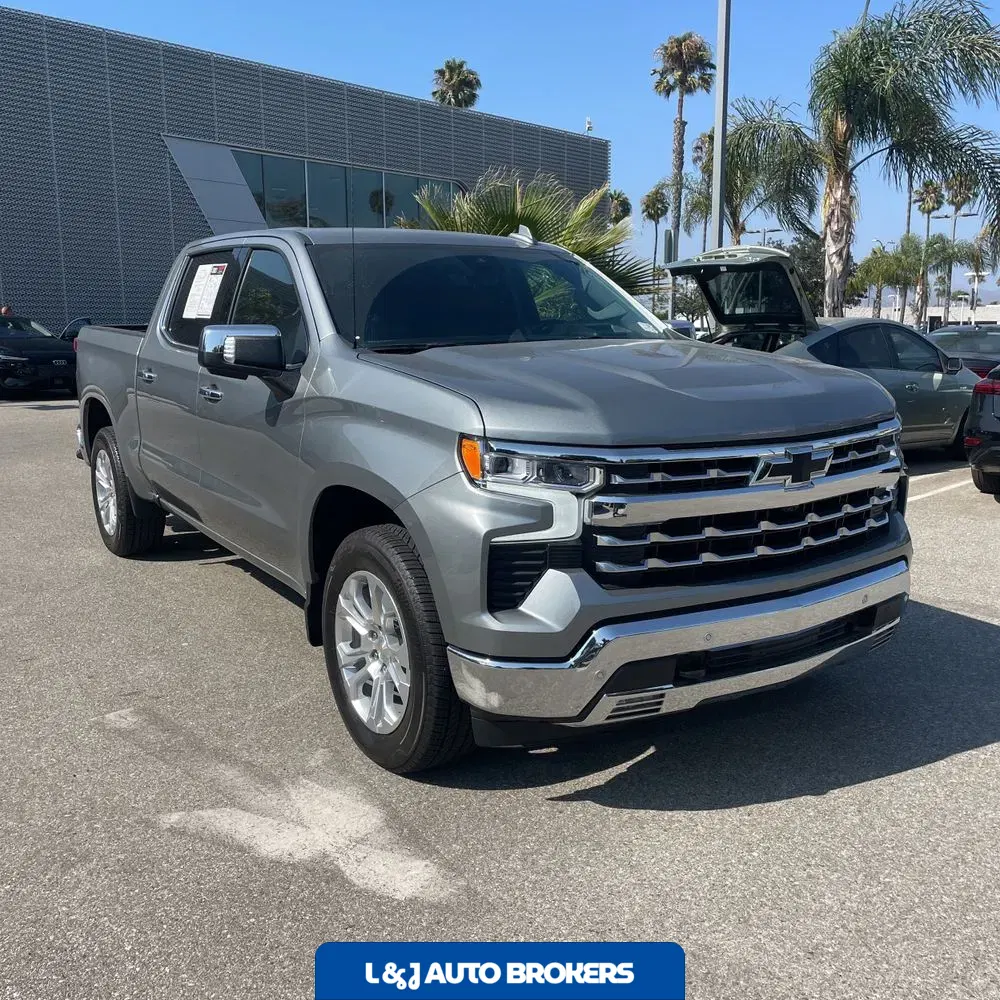 2024 Chevrolet Silverado 1500 LTZ