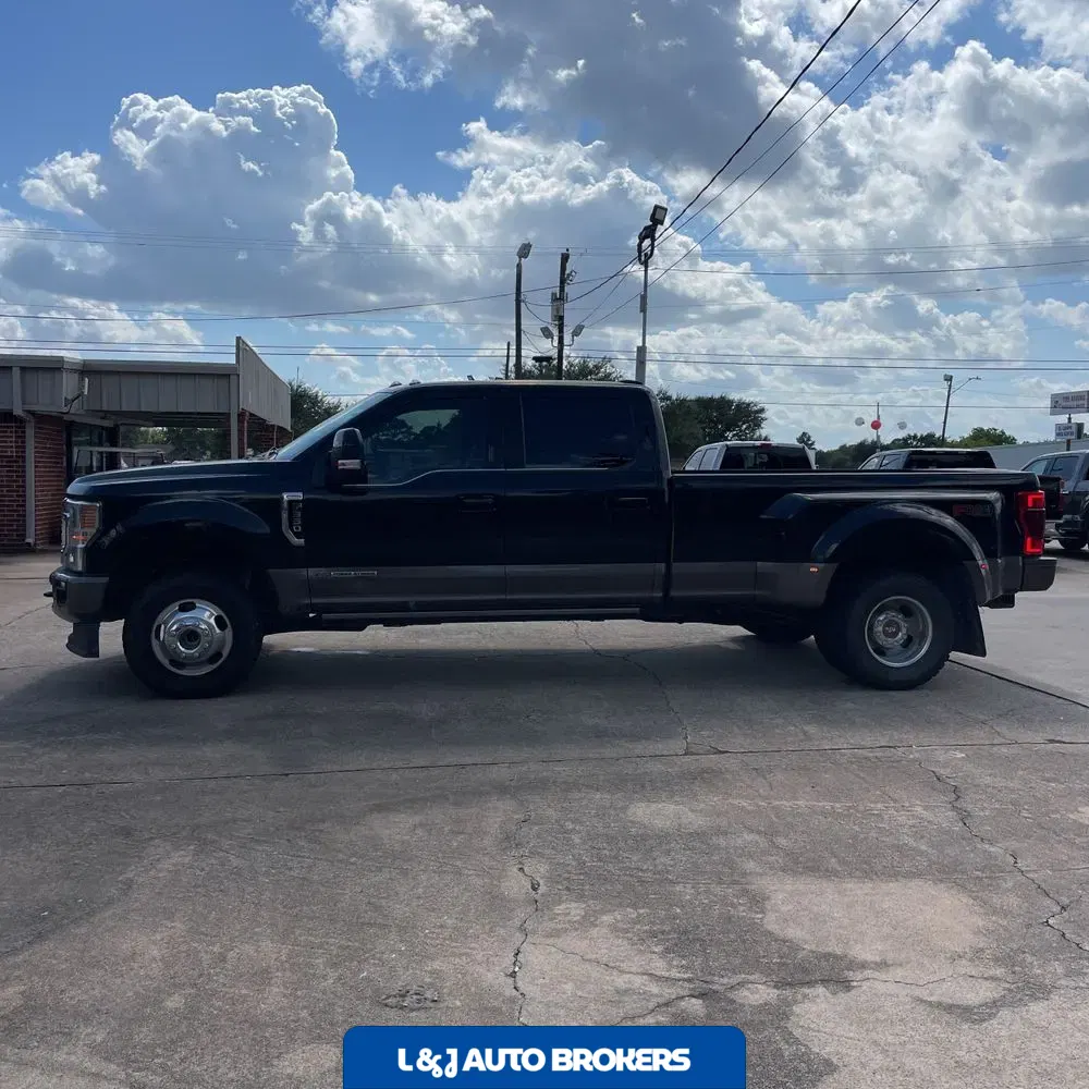 2022 Ford F-350 Super Duty King Ranch