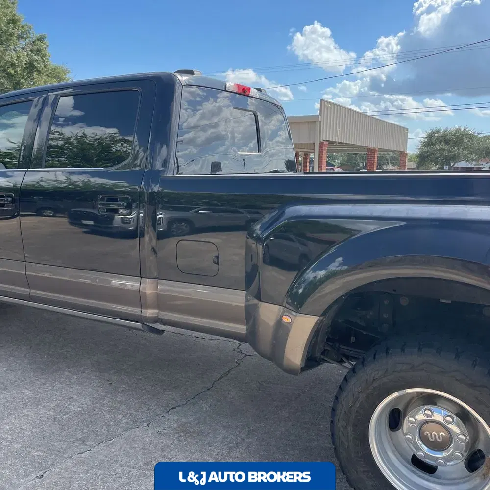 2022 Ford F-350 Super Duty King Ranch