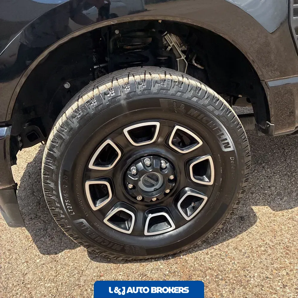 2024 Ford F-350 Super Duty Platinum