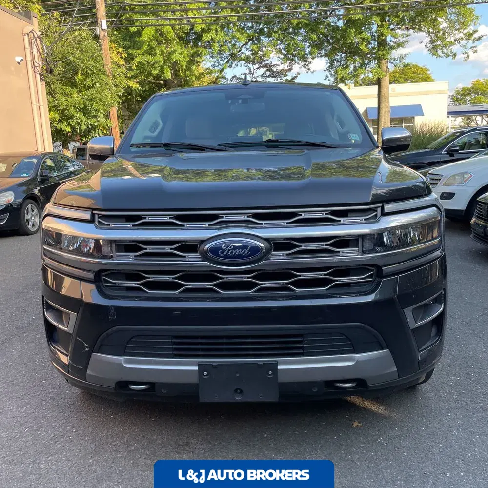 2022 Ford Expedition MAX Platinum