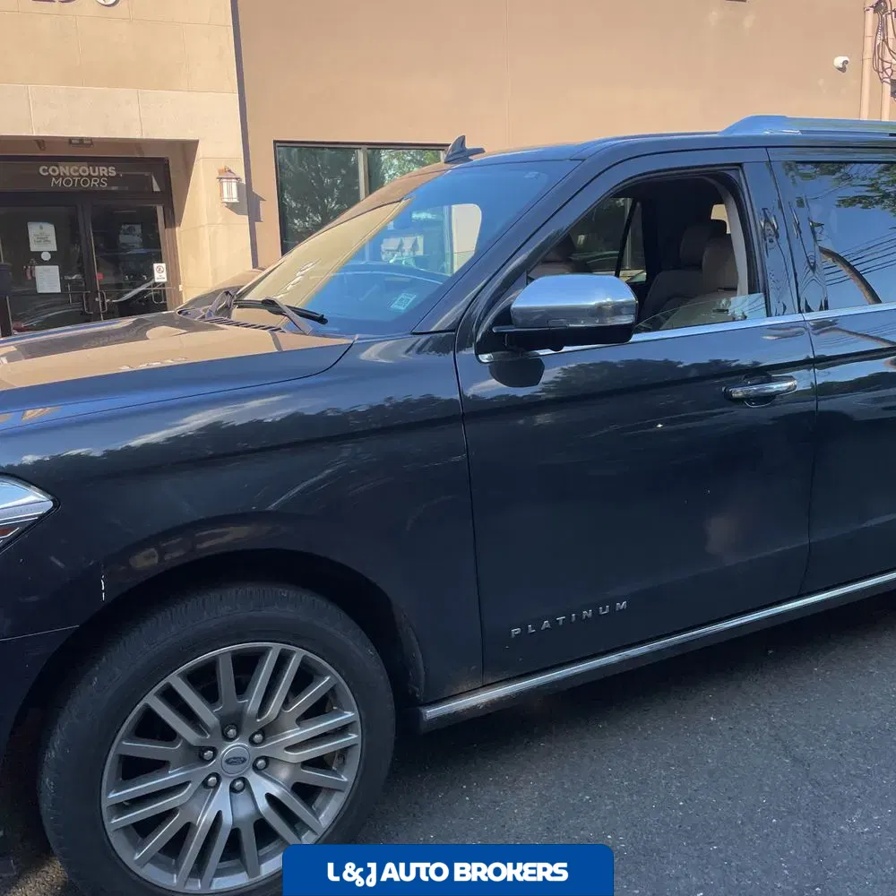 2022 Ford Expedition MAX Platinum