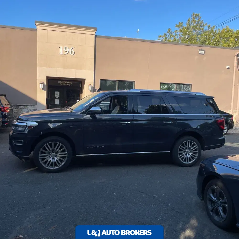 2022 Ford Expedition MAX Platinum