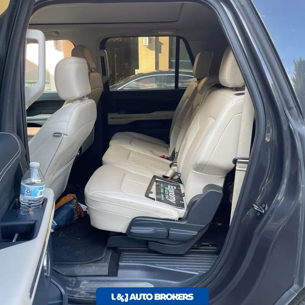 2022 Ford Expedition MAX Platinum