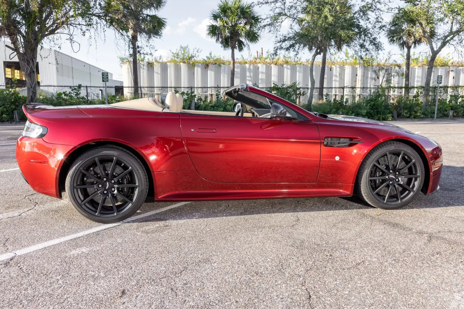 3k-Mile 2017 Aston Martin V12 Vantage S Roadster 7-Speed