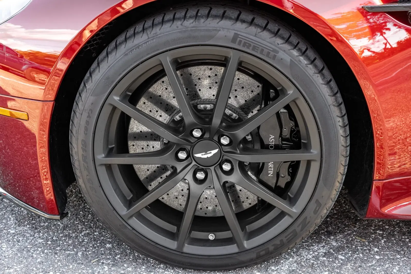 3k-Mile 2017 Aston Martin V12 Vantage S Roadster 7-Speed